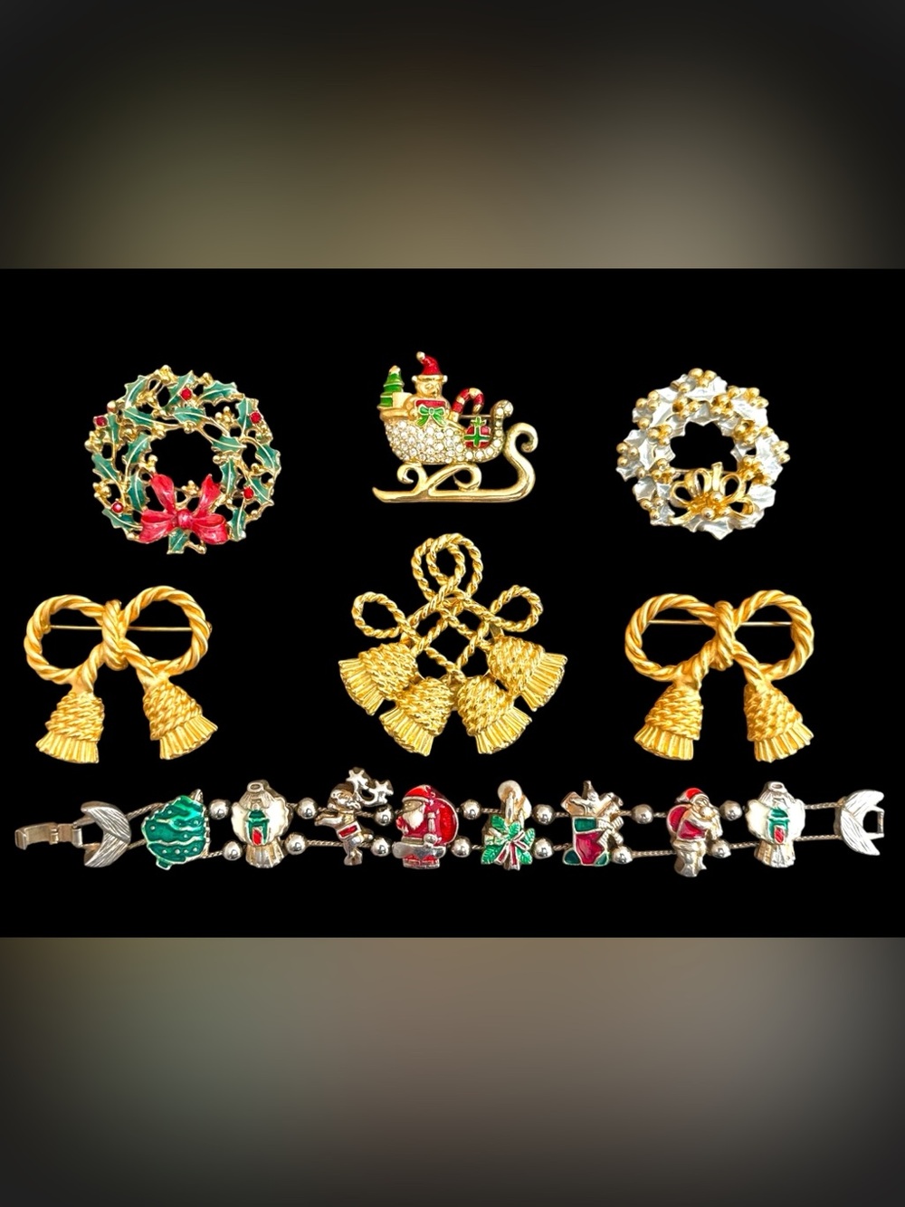Vintage Christmas Holiday Jewelry Lot – 7 Pieces, Including Signed ROMAN Brooch